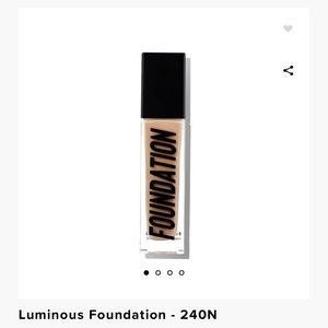 Anastasia Beverly Hills - Luminous Foundation in 240N